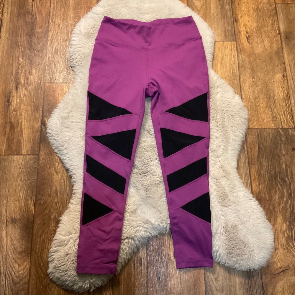 Tyc Til You Colapse Leggings Size Medium Compression Mesh Cut Out Fuscia Workout
